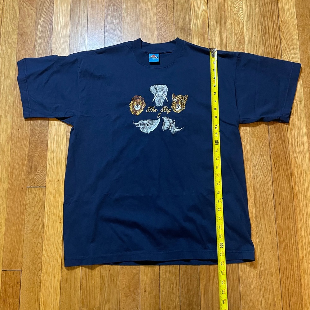 Vintage Animal embroidery tee